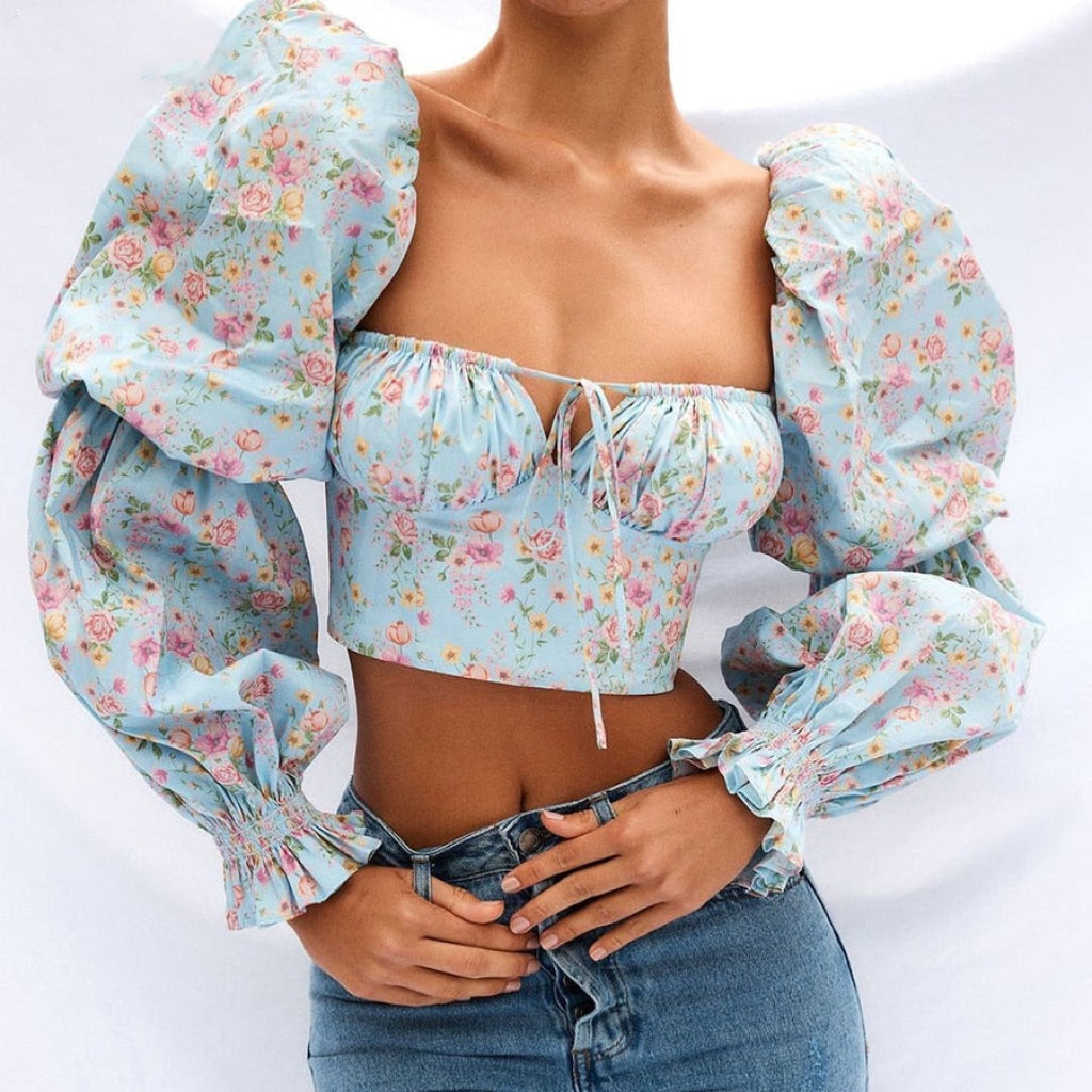 Romantic Top Blue MUST HAVE