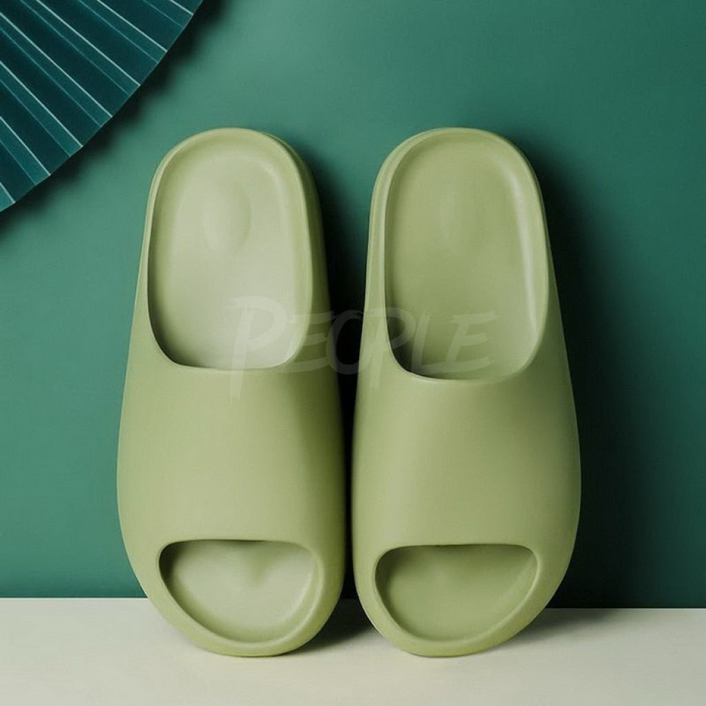 Slippers Gummy Green MUST HAVE