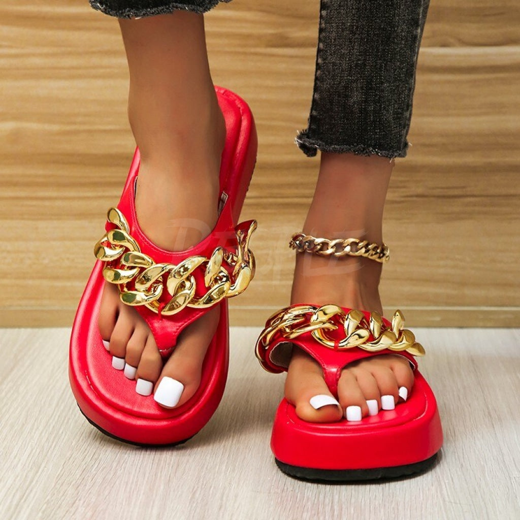 Slippers Chain Red MUST HAVE