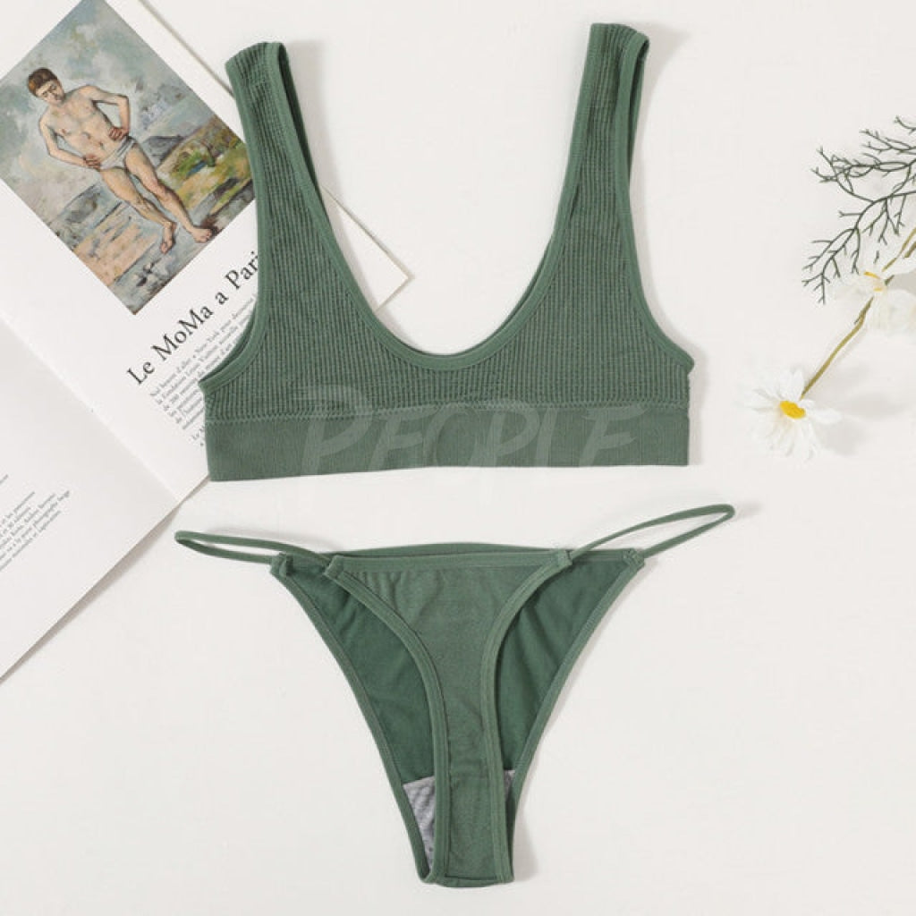 Due pezzi costina green MUST HAVE