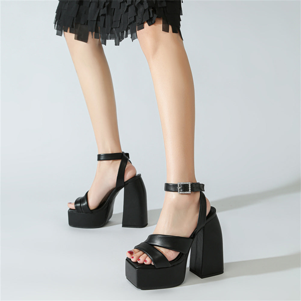 Sandalo Beverly black MUST HAVE